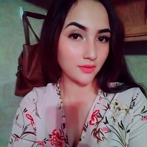 Meet your Posher, Lucy